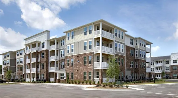 $1,535 | 4270 Phil Niekro Parkway, Unit 1306, Norcross, GA 30093