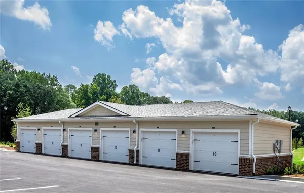 $1,535 | 4270 Phil Niekro Parkway, Unit 1306, Norcross, GA 30093