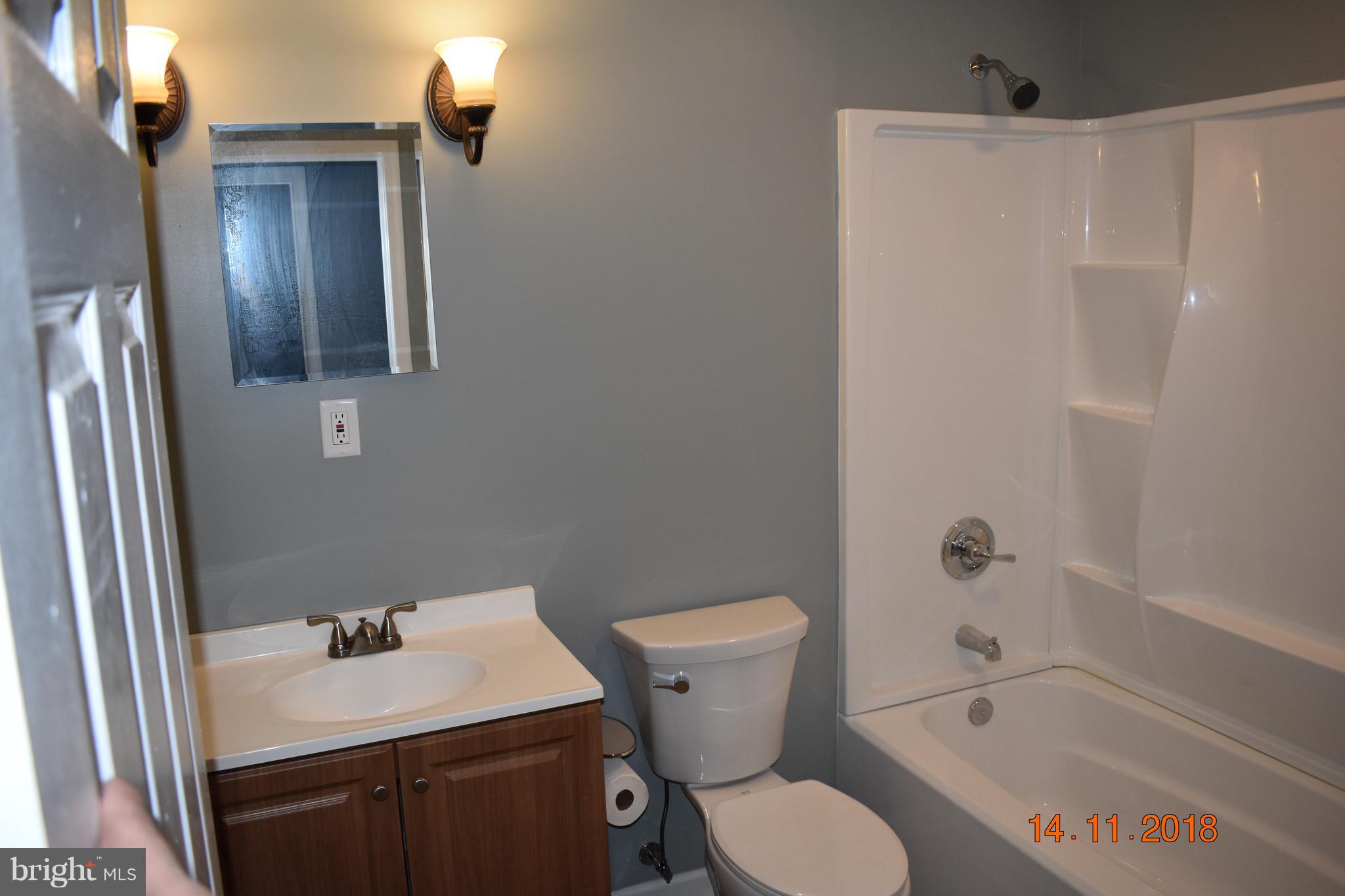 1905 Ridgewick Road Glen Burnie, MD 21061 - Photo 11 of 25 1st floor full bathroom