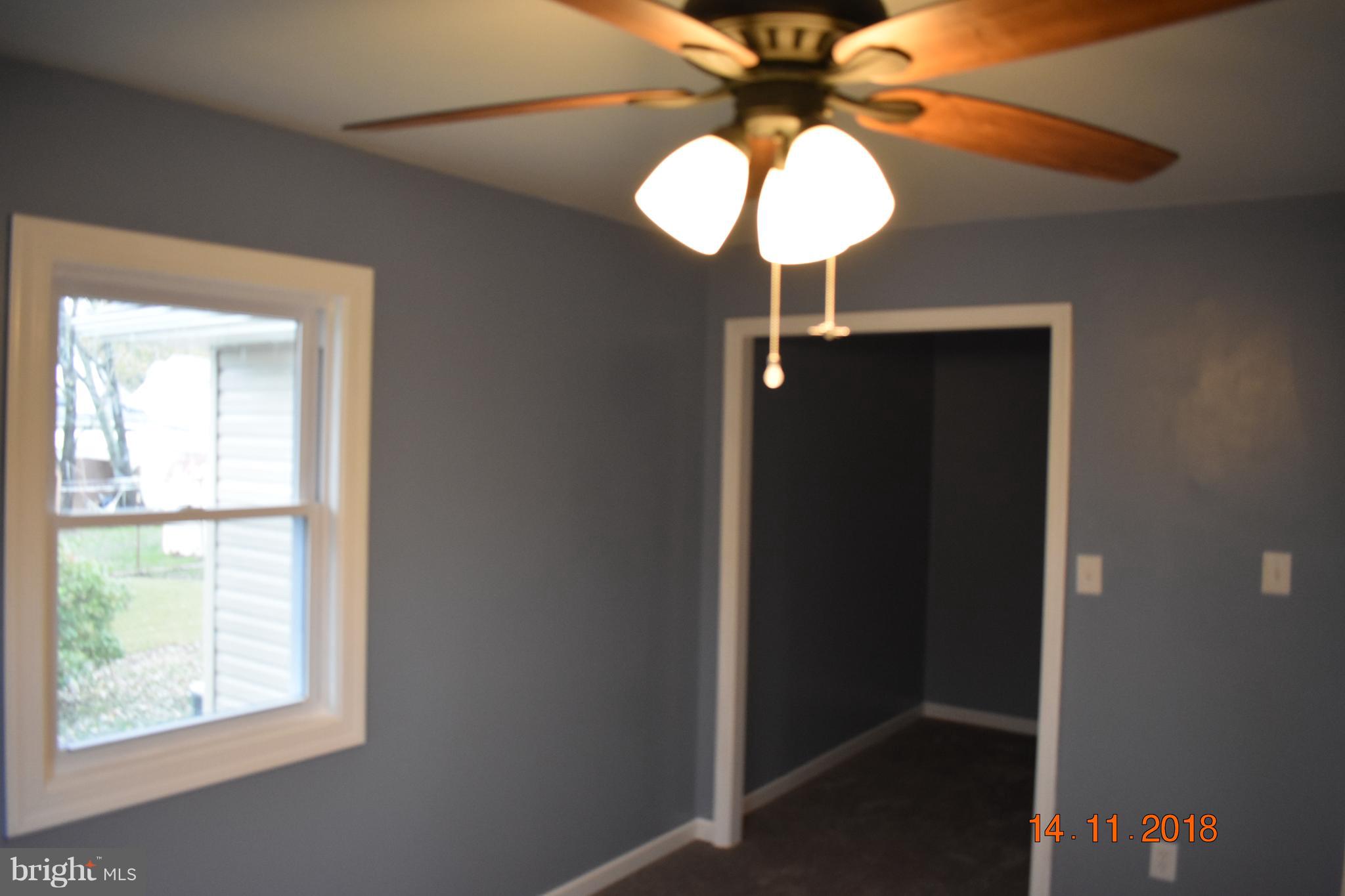 1905 Ridgewick Road Glen Burnie, MD 21061 - Photo 10 of 25 1st floor Master bedroom with large walk in closet