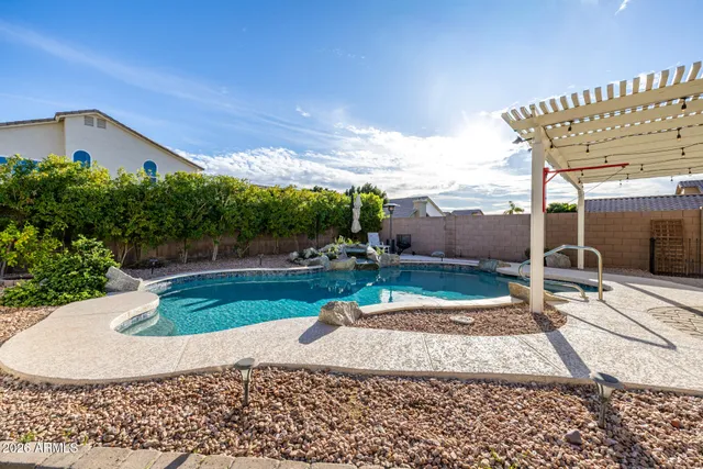 $730,000 | 1725 East Quail Avenue, Phoenix, AZ 85024