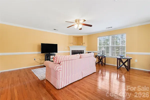 $407,900 | 14212 Waterlyn Drive, Charlotte, NC 28278