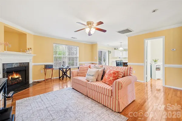 $407,900 | 14212 Waterlyn Drive, Charlotte, NC 28278