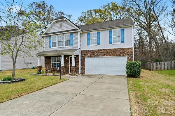 $407,900 | 14212 Waterlyn Drive, Charlotte, NC 28278