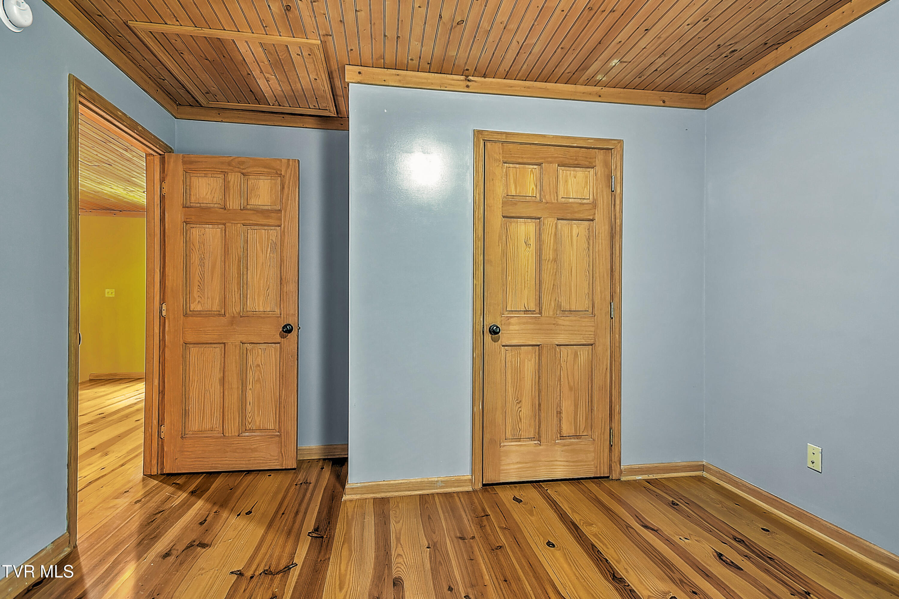 9245 Mendota Road Mendota, VA 24270 - Photo 37 of 65 9425 Mendota GUnit -37
