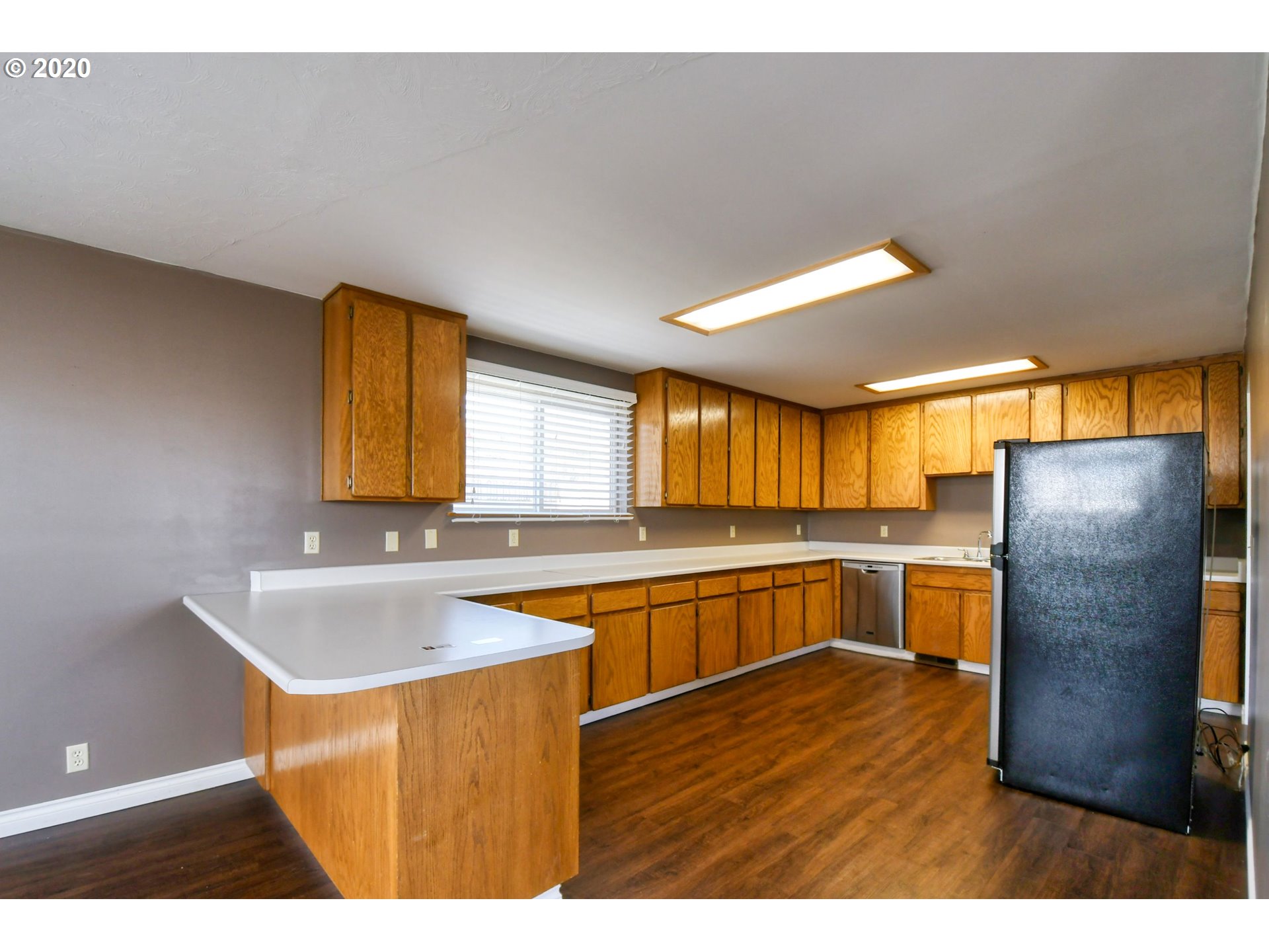 1901 Southwest 45th Street Pendleton, OR 97801 - Photo 8 of 32