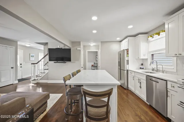 $679,000 | 5 Briar Road, Freehold, NJ 07728