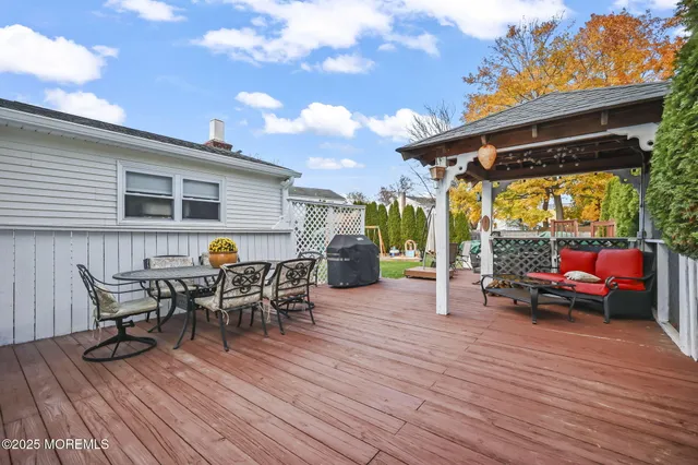 $679,000 | 5 Briar Road, Freehold, NJ 07728