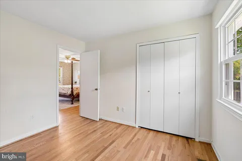 $819,000 | 4716 Sunflower Drive, Rockville, MD 20853