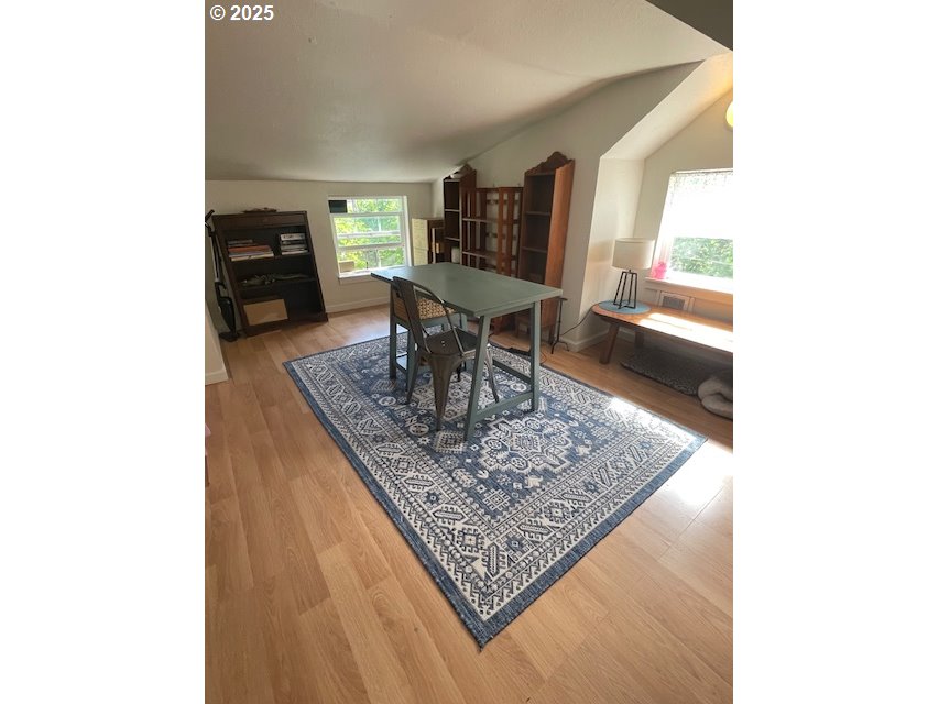 239 D Street Springfield, OR 97477 - Photo 9 of 14