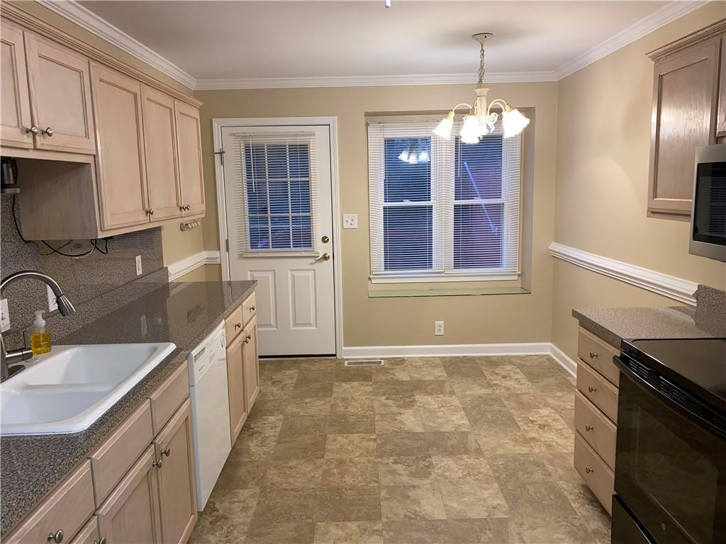1741 Malone Road Burlington, NC 27215 - Photo 19 of 32 Photo 19
