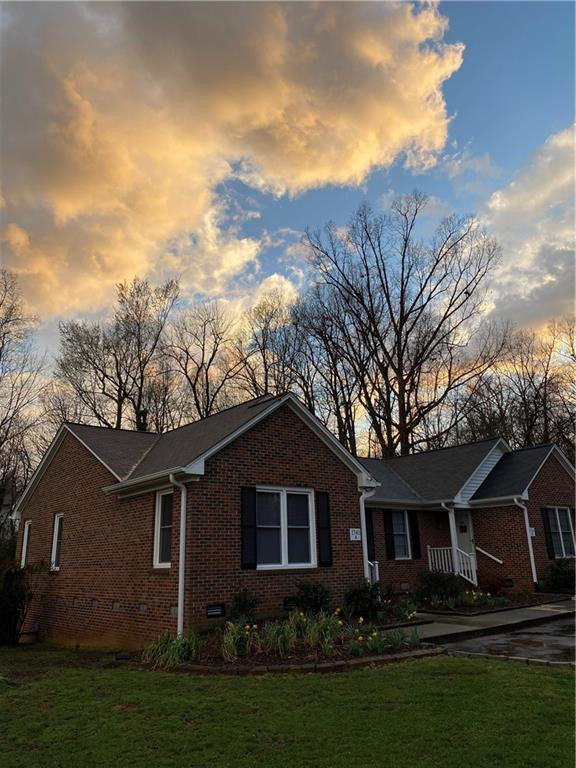 1741 Malone Road Burlington, NC 27215 - Photo 6 of 32 Photo 6