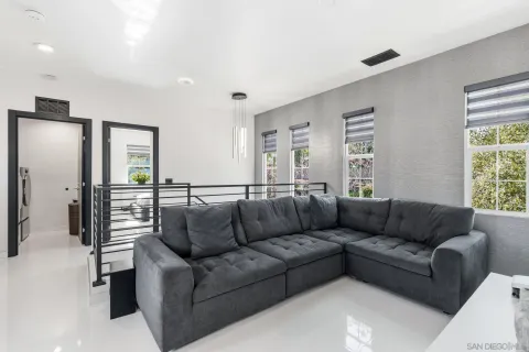 $1,575,000 | 3410 Filoli Circle, Carlsbad, CA 92009