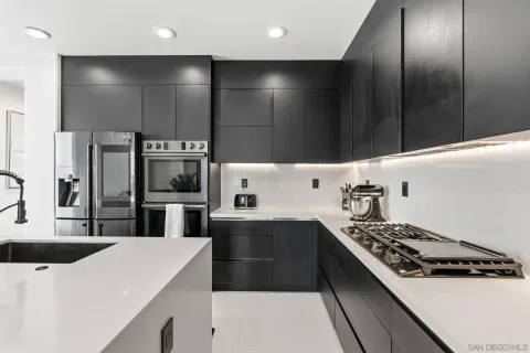 $1,575,000 | 3410 Filoli Circle, Carlsbad, CA 92009