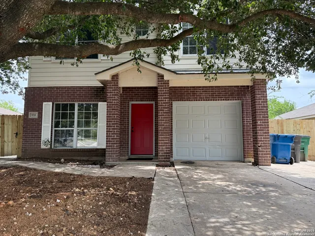 $1,700 | 938 Canyon Ridge Drive, San Antonio, TX 78227
