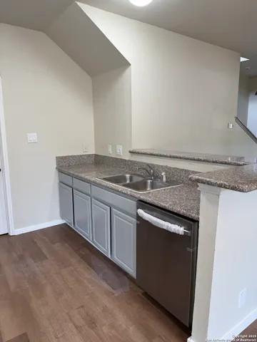 $1,700 | 938 Canyon Ridge Drive, San Antonio, TX 78227