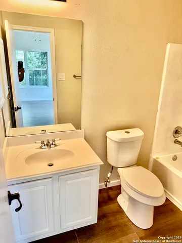 $1,700 | 938 Canyon Ridge Drive, San Antonio, TX 78227