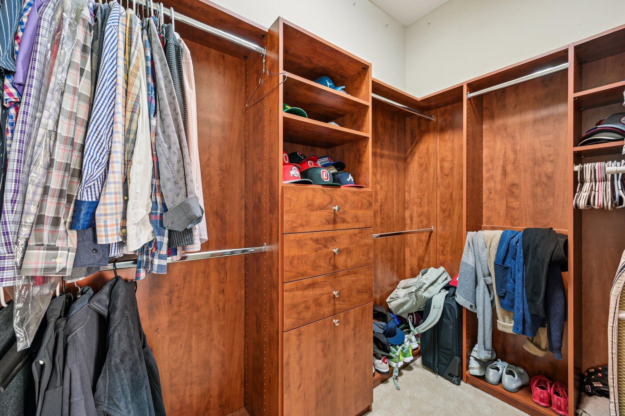 10669 Riverside Drive Powell, OH 43065 - Photo 42 of 103 Primary Closet