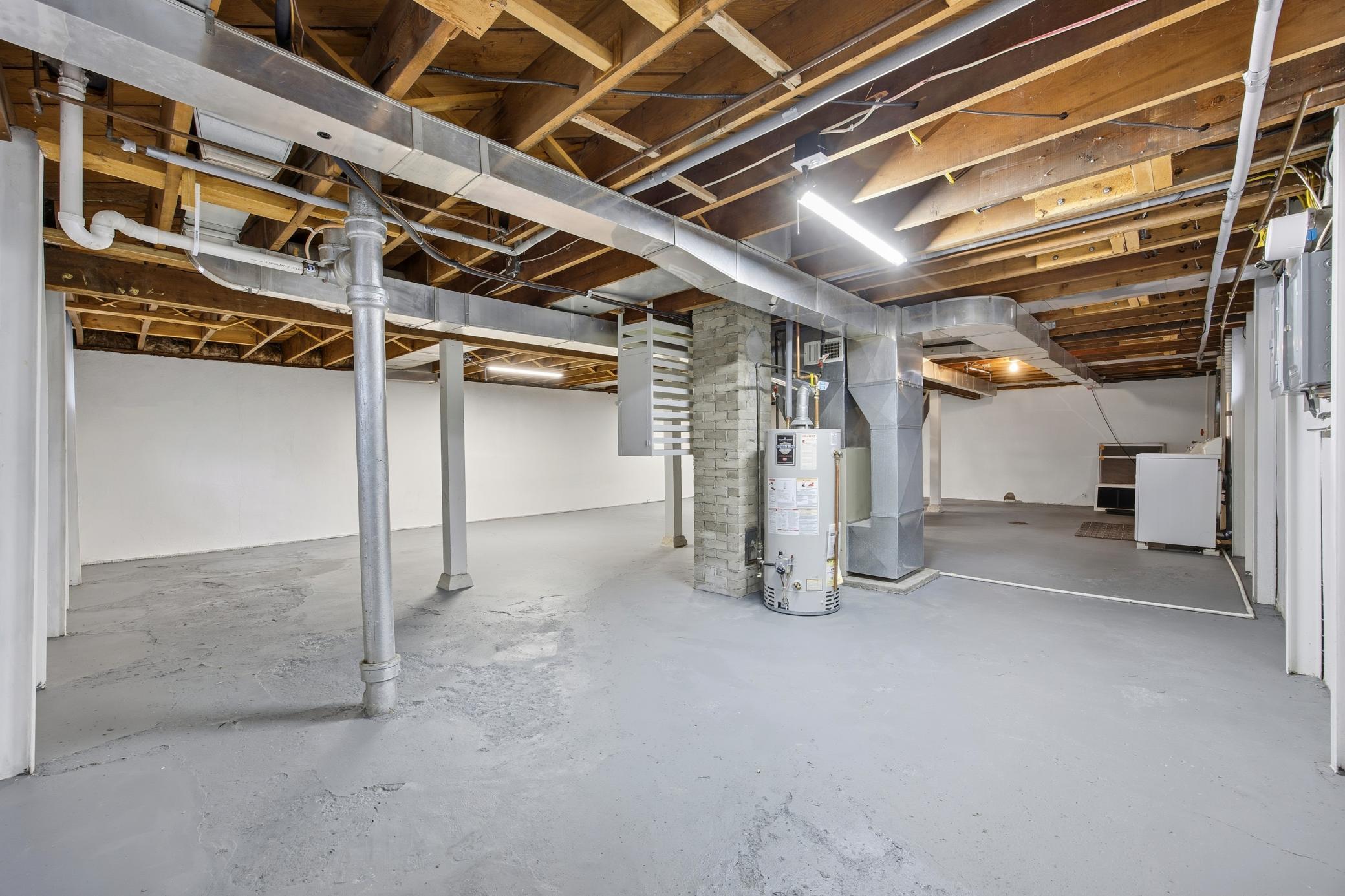 1425 11th Street South Fargo, ND 58103 - Photo 25 of 37