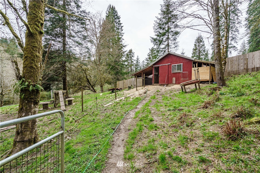 2506 Hazel Dell Road Castle Rock, WA 98611 - Photo 35 of 40 Gallery Image 35