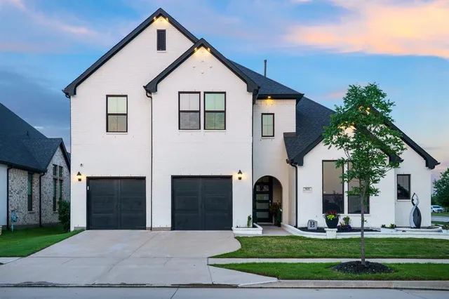 $890,000 | 915 Blueberry Way, Northlake, TX 76247