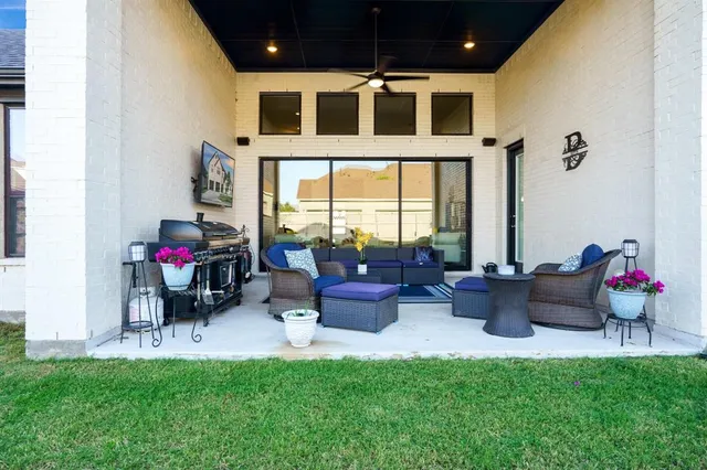 $890,000 | 915 Blueberry Way, Northlake, TX 76247