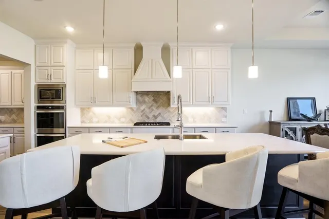 $890,000 | 915 Blueberry Way, Northlake, TX 76247