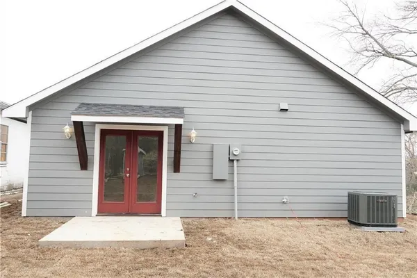 $1,400 | 424 East Nelson Street, Denison, TX 75021