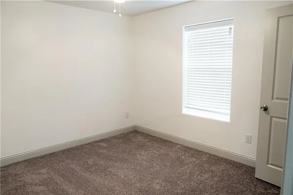 $1,400 | 424 East Nelson Street, Denison, TX 75021