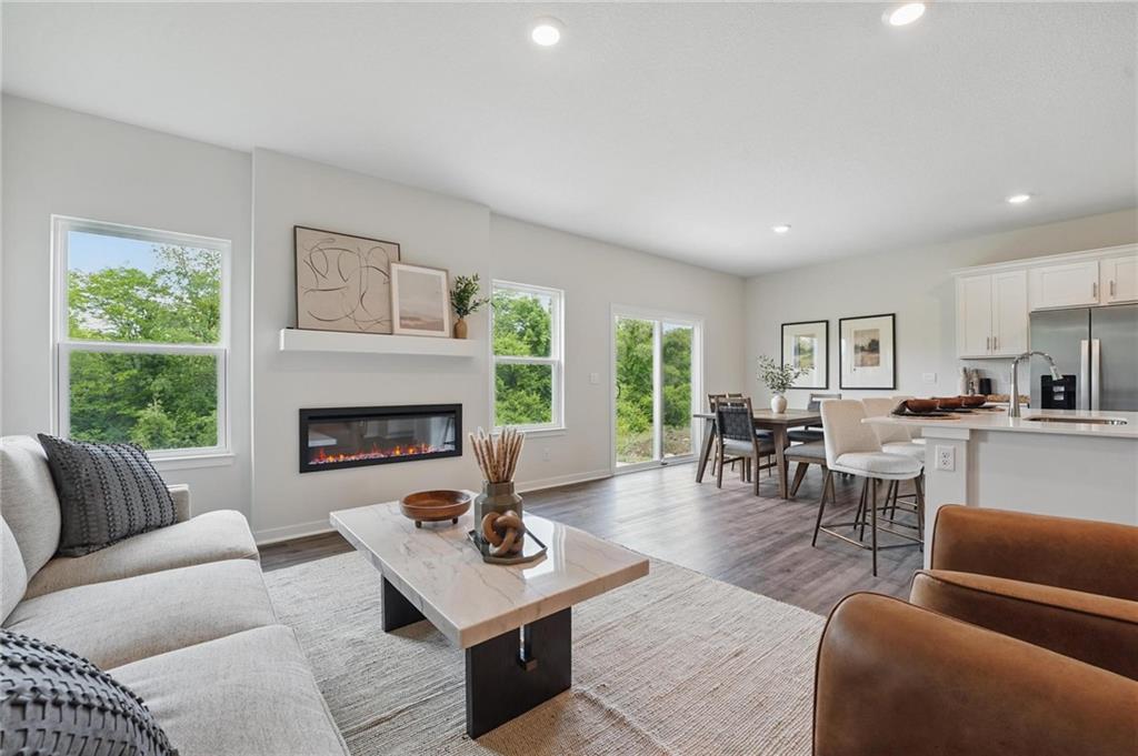 2213 Crestview Court Raymore, MO 64083 - Photo 17 of 32