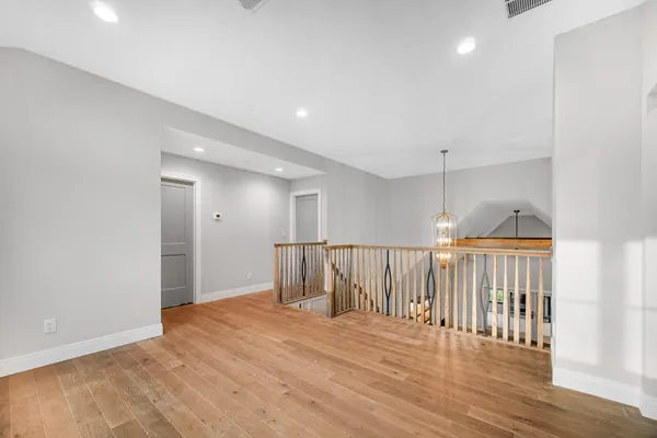 $1,185,000 | 194 North Cricket Knoll, Valparaiso, IN 46385