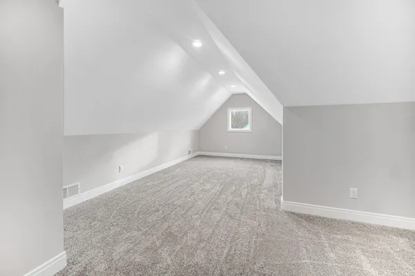 $1,185,000 | 194 North Cricket Knoll, Valparaiso, IN 46385