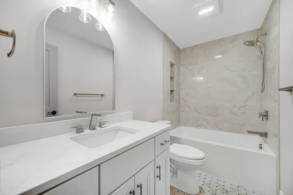 $1,185,000 | 194 North Cricket Knoll, Valparaiso, IN 46385