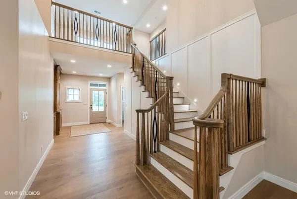 $1,185,000 | 194 North Cricket Knoll, Valparaiso, IN 46385