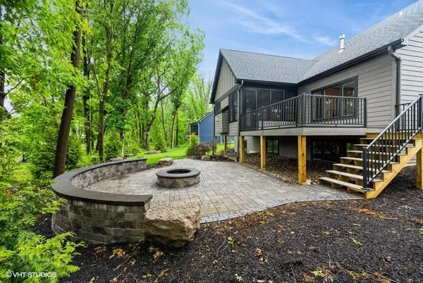 $1,185,000 | 194 North Cricket Knoll, Valparaiso, IN 46385