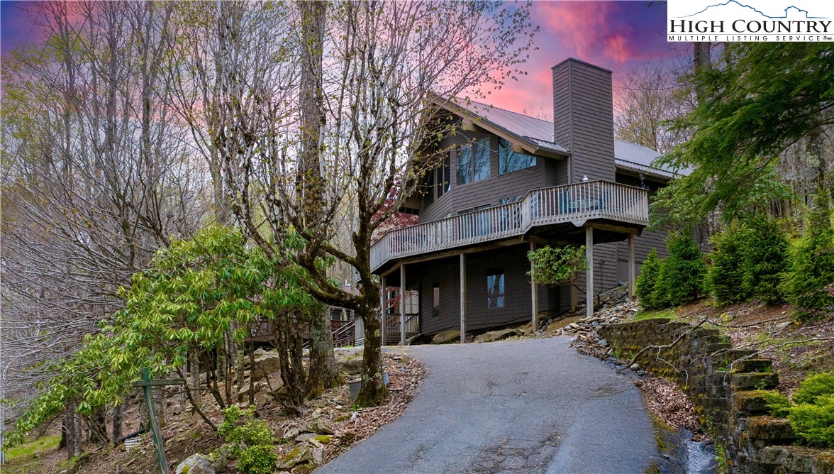 200 Tamarack Road Beech Mountain, NC 28604 - Photo 4 of 43 Gallery Image 4