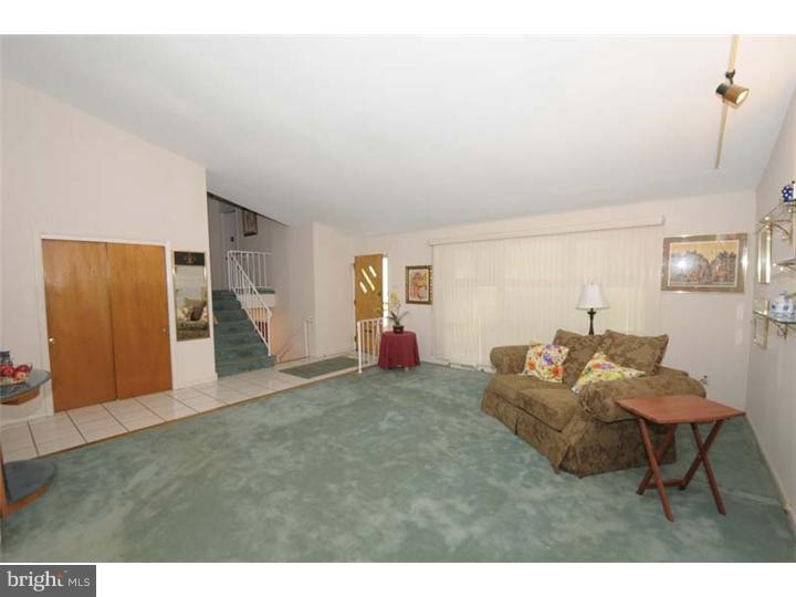 1016 Township Line Road Wynnewood, PA 19096 - Photo 4 of 24 Gallery Image 4