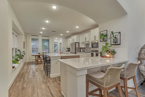 $498,990 | 530 West Cascade Heights Drive, Montgomery, TX 77316
