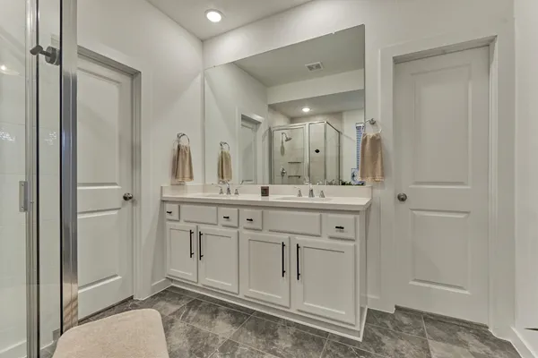 $498,990 | 530 West Cascade Heights Drive, Montgomery, TX 77316