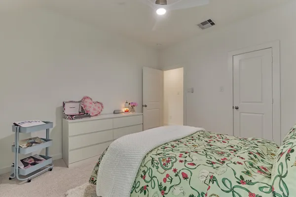 $498,990 | 530 West Cascade Heights Drive, Montgomery, TX 77316