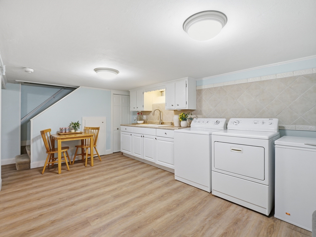 19 Florence Road Methuen, MA 01844 - Photo 32 of 40