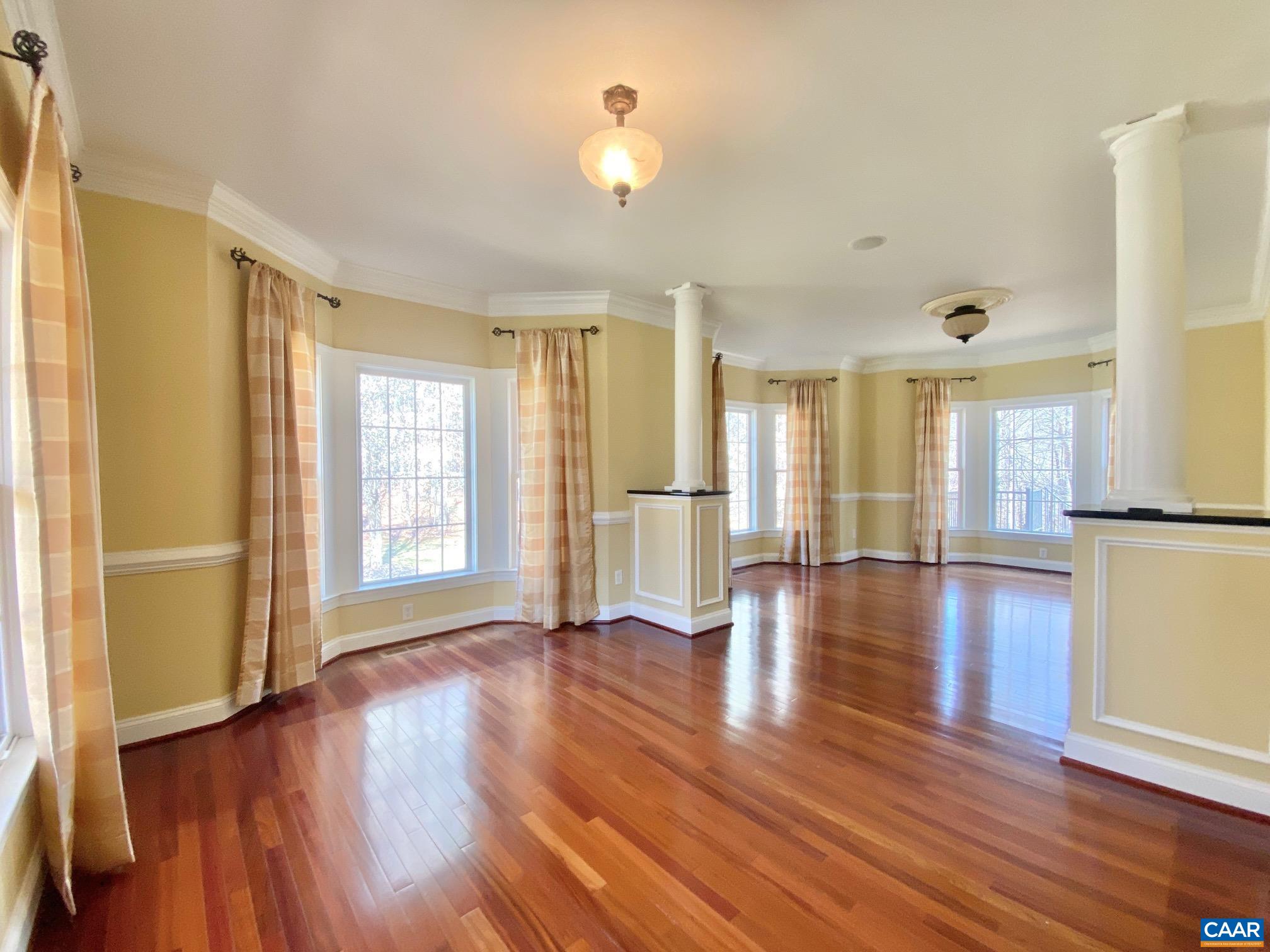 4605 Blue Run Road Somerset, VA 22972 - Photo 7 of 62 Living/sitting + dining