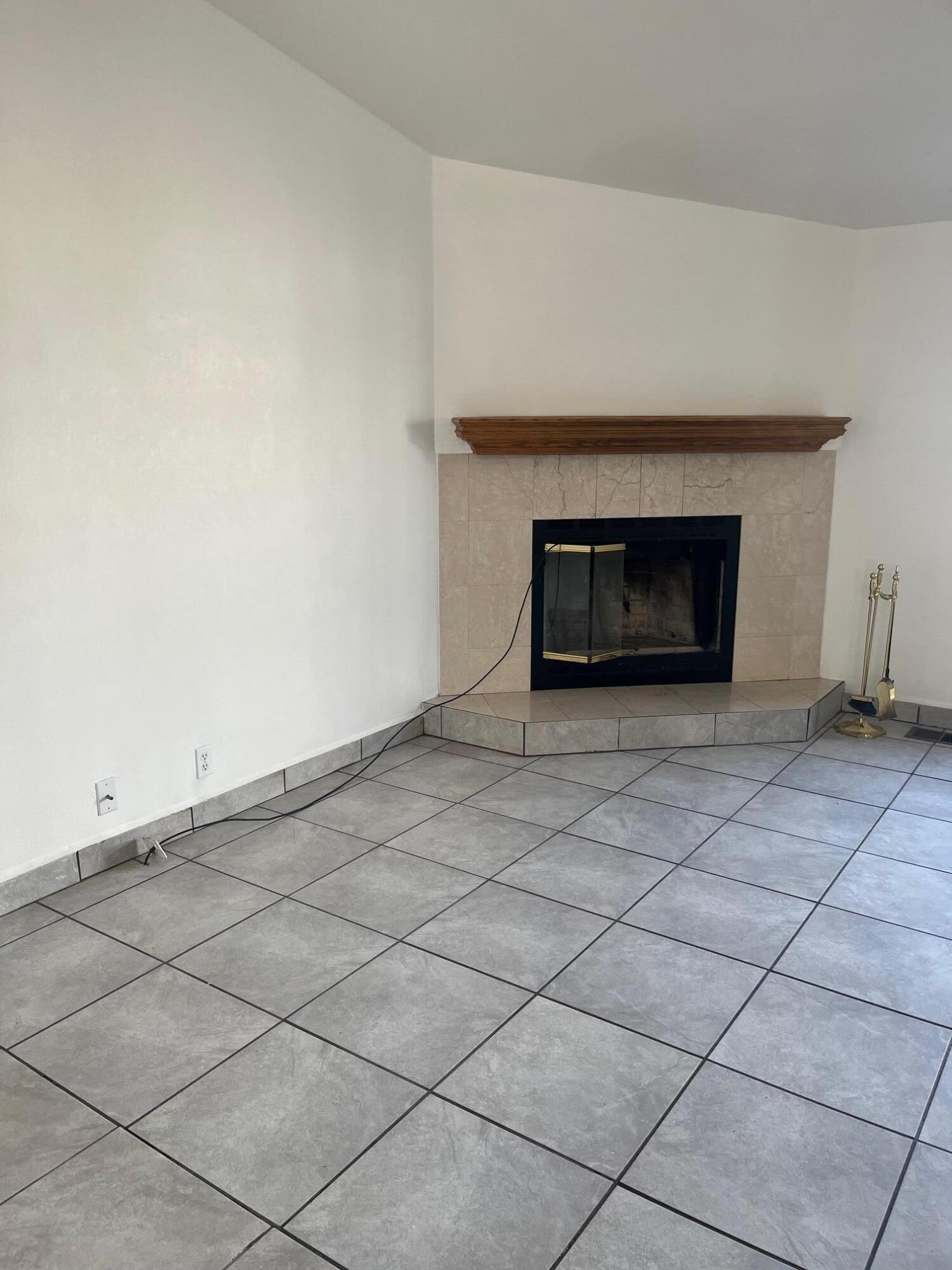 21925 Fort Tejon Road Llano, CA 93544 - Photo 7 of 10 a view of empty room with kitchen