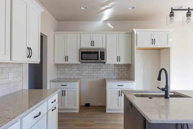 $449,900 | 1009 Lotus Trail, Menasha, WI 54952