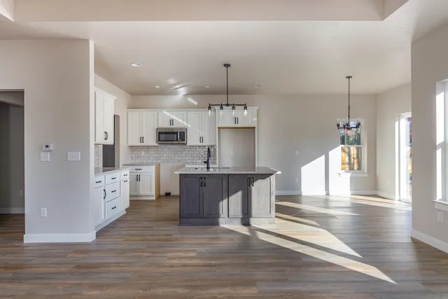 $449,900 | 1009 Lotus Trail, Menasha, WI 54952