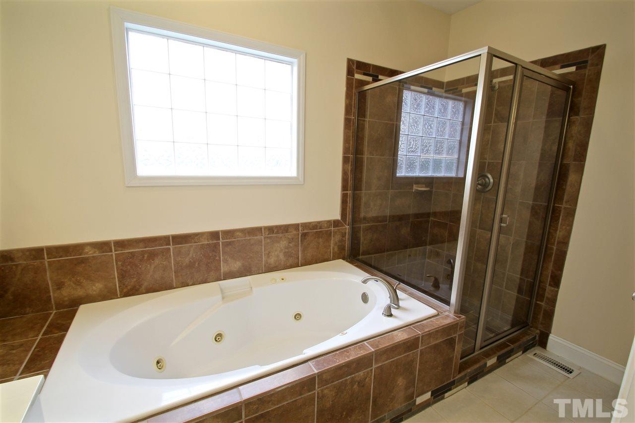 1501 Patterson Grove Road Apex, NC 27502 - Photo 17 of 30 Gallery Image 17