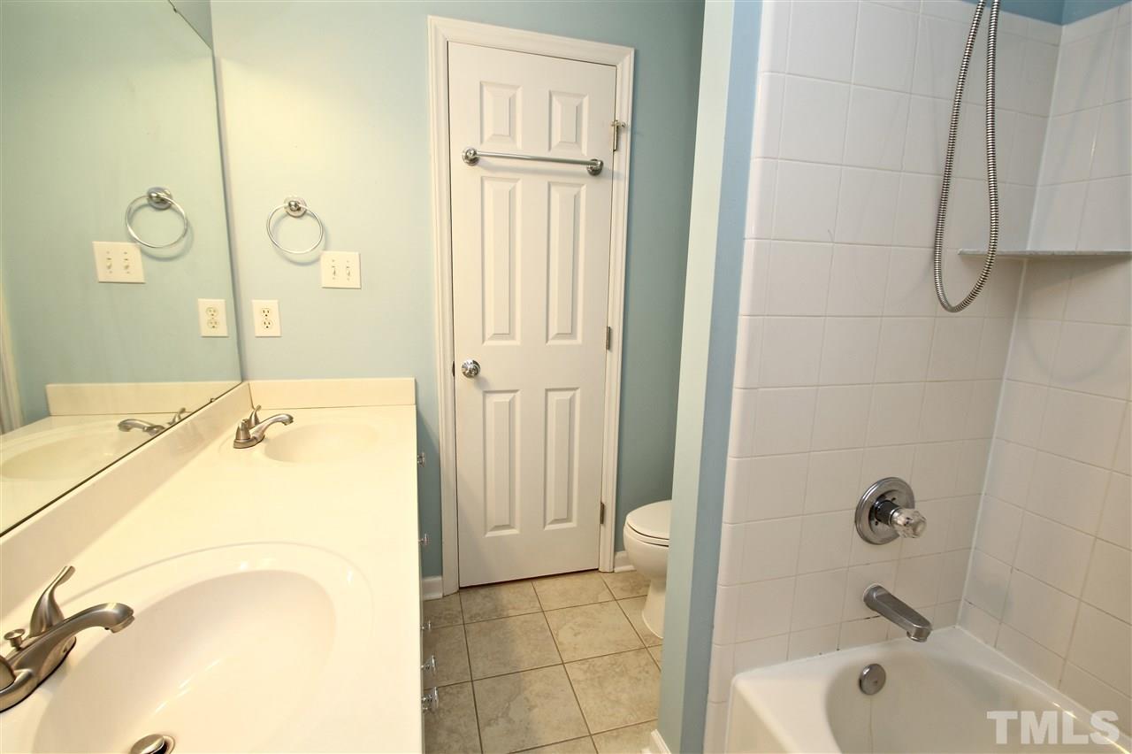 1501 Patterson Grove Road Apex, NC 27502 - Photo 19 of 30 Gallery Image 19