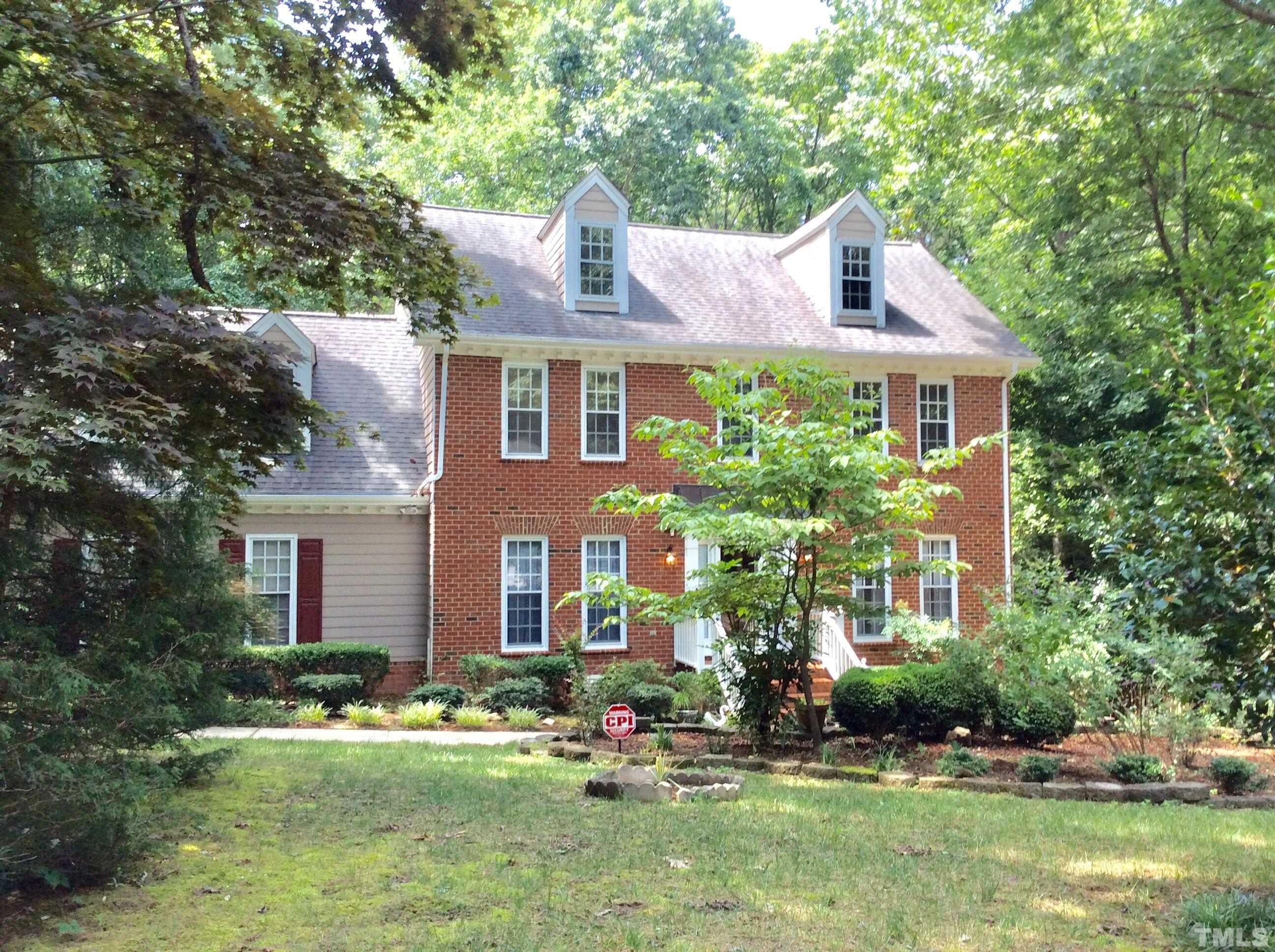 12105 Warwickshire Way Raleigh, NC 27613 - Photo 6 of 44