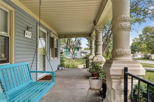 $230,000 | 417 South 2nd Street, Odessa, MO 64076