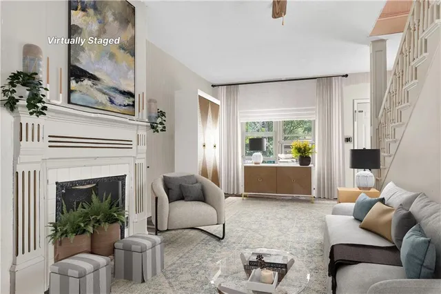 $230,000 | 417 South 2nd Street, Odessa, MO 64076